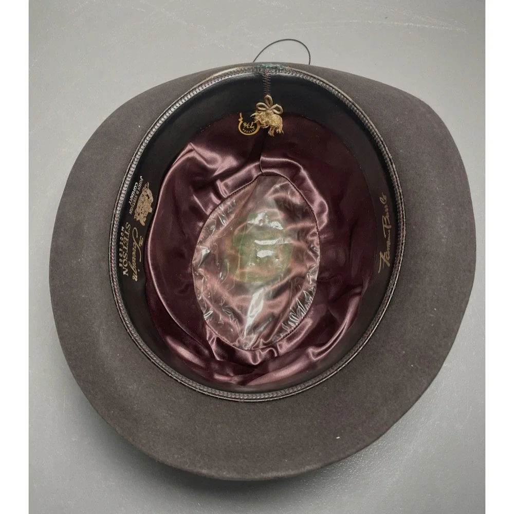 Vintage John B. Stetson Co Hat The Sovereign Size 7 3/8 Famous-Barr Co. Rare